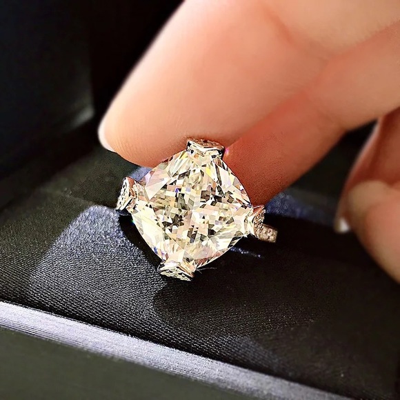 4ct Princess Cut Ring - Picture 2 of 15